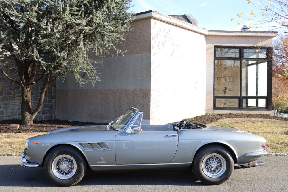 Ferrari-275-GTS-1966-3