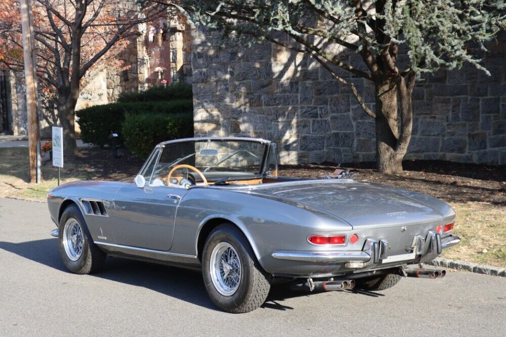 Ferrari-275-GTS-1966-5