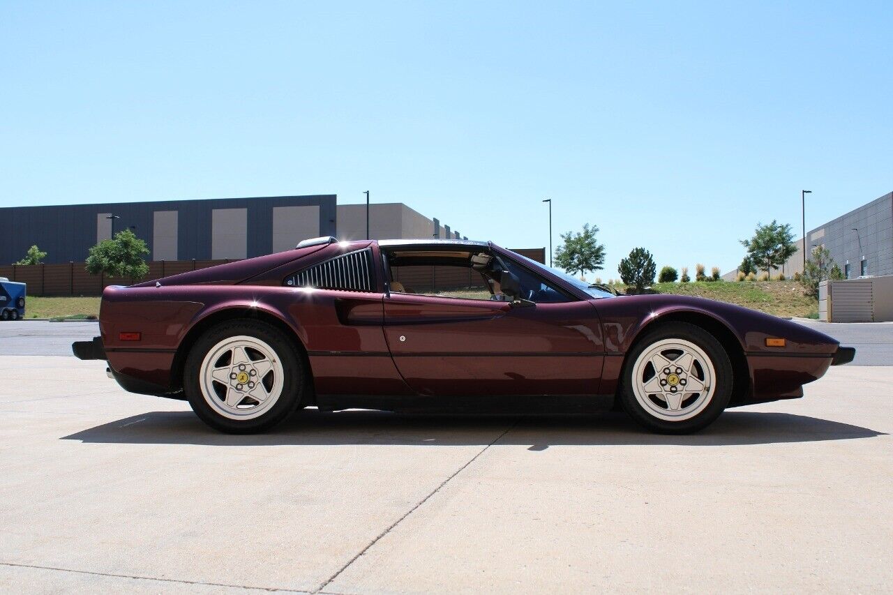 Ferrari-308-Coupe-1985-7