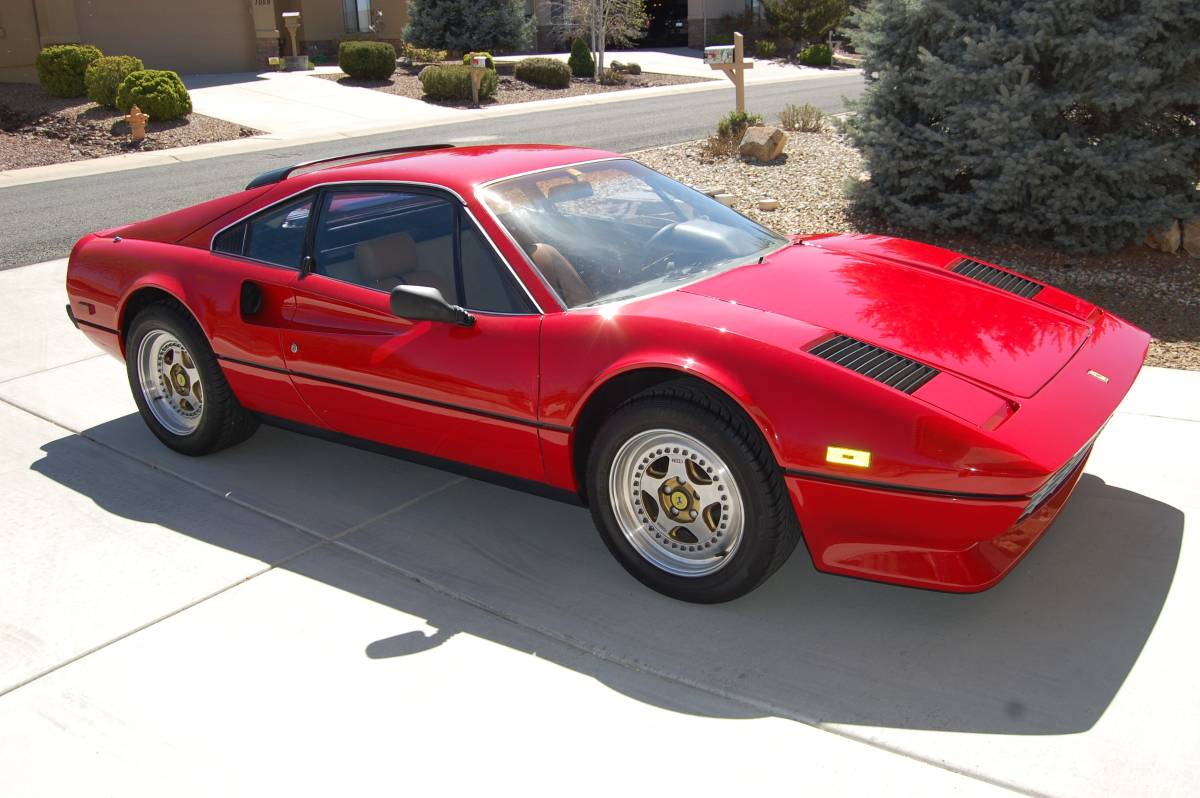 Ferrari-308-gtb-1979-5