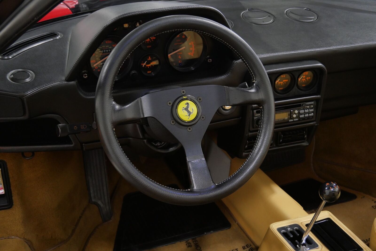 Ferrari-328-Coupe-1988-13