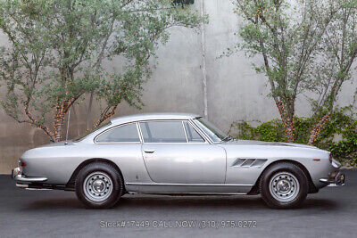 Ferrari-330-GT-1967-3