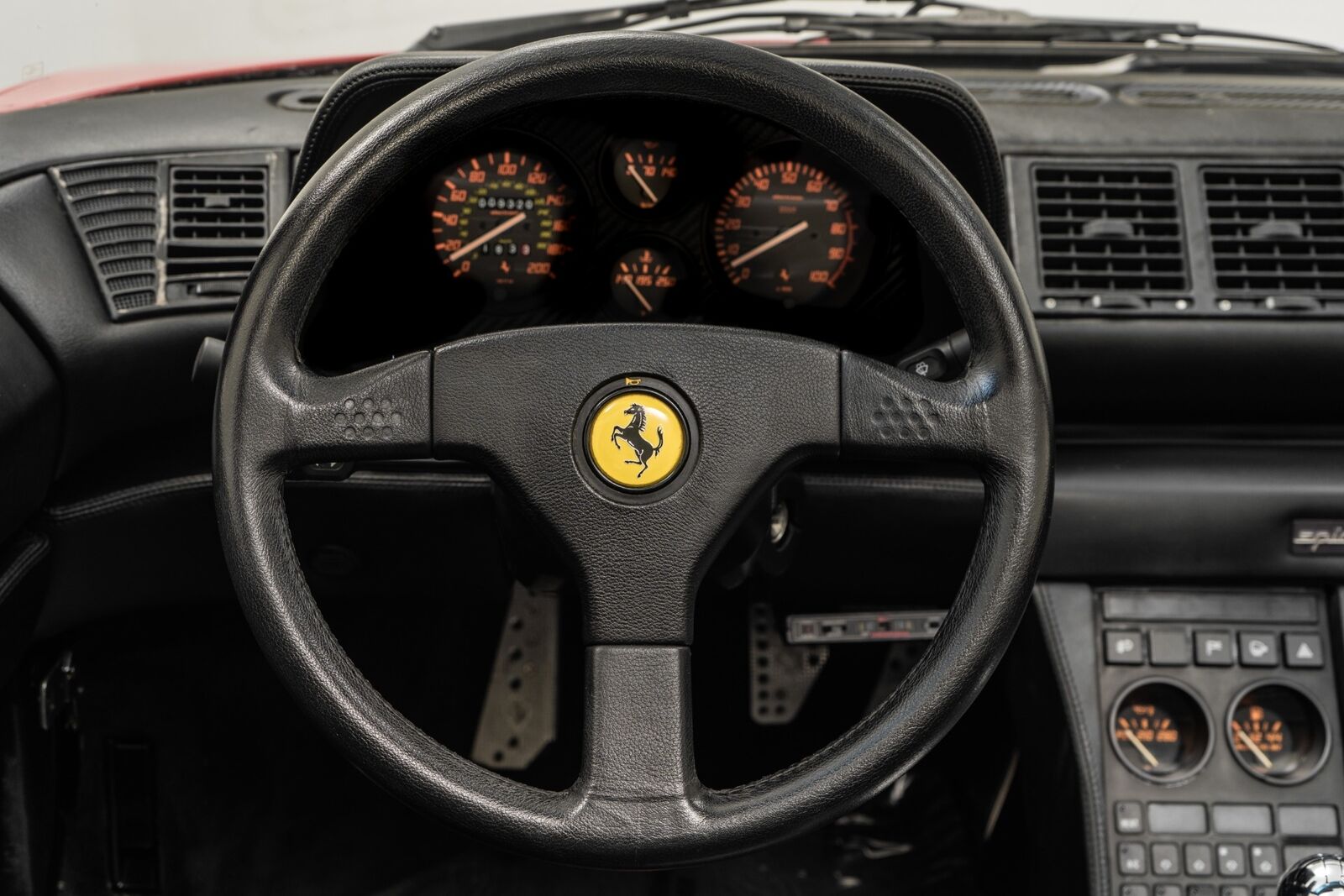 Ferrari-348-Cabriolet-1995-13