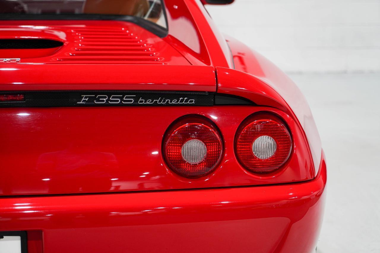 Ferrari-355-1995-34