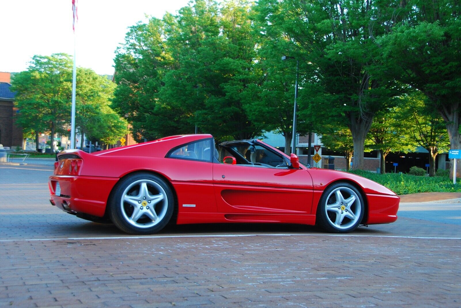 Ferrari-355-Cabriolet-1995-7