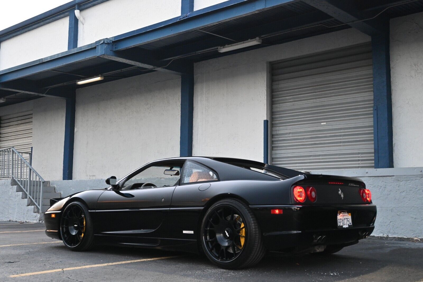 Ferrari-355-Coupe-1995-4