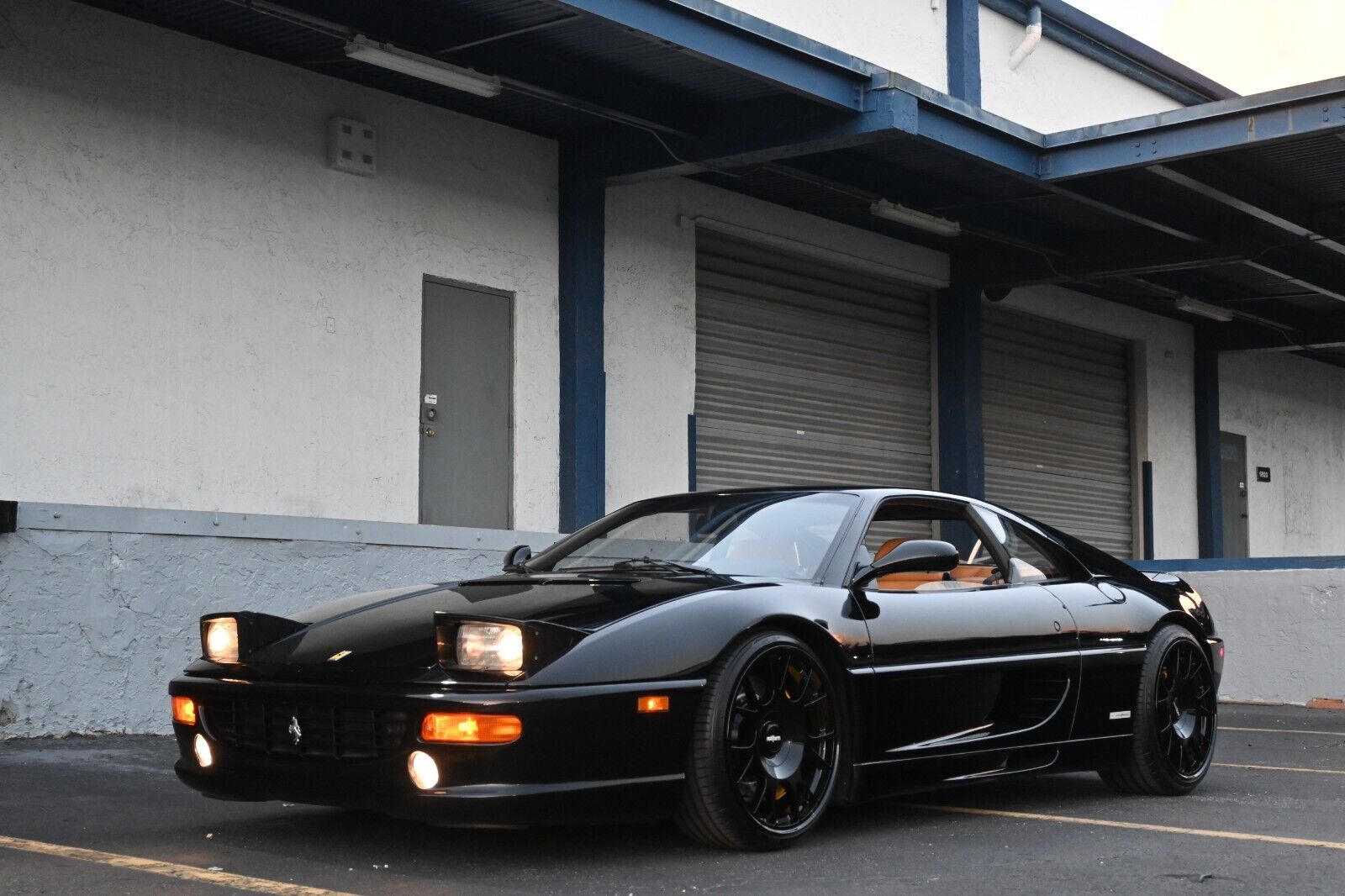 Ferrari 355 Coupe 1995 à vendre