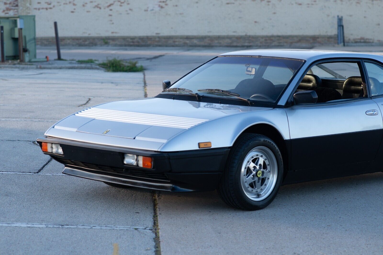 Ferrari-Mondial-Coupe-1983-4