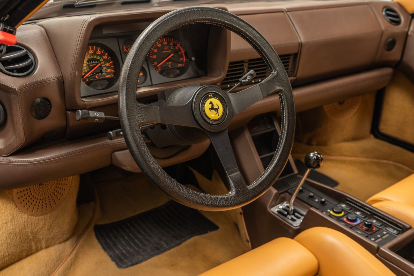 Ferrari-Testarossa-1990-11