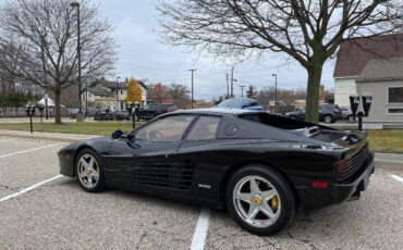 Ferrari-Testarossa-Coupe-1988-3