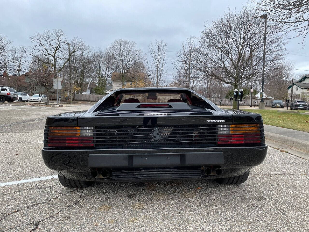 Ferrari-Testarossa-Coupe-1988-4