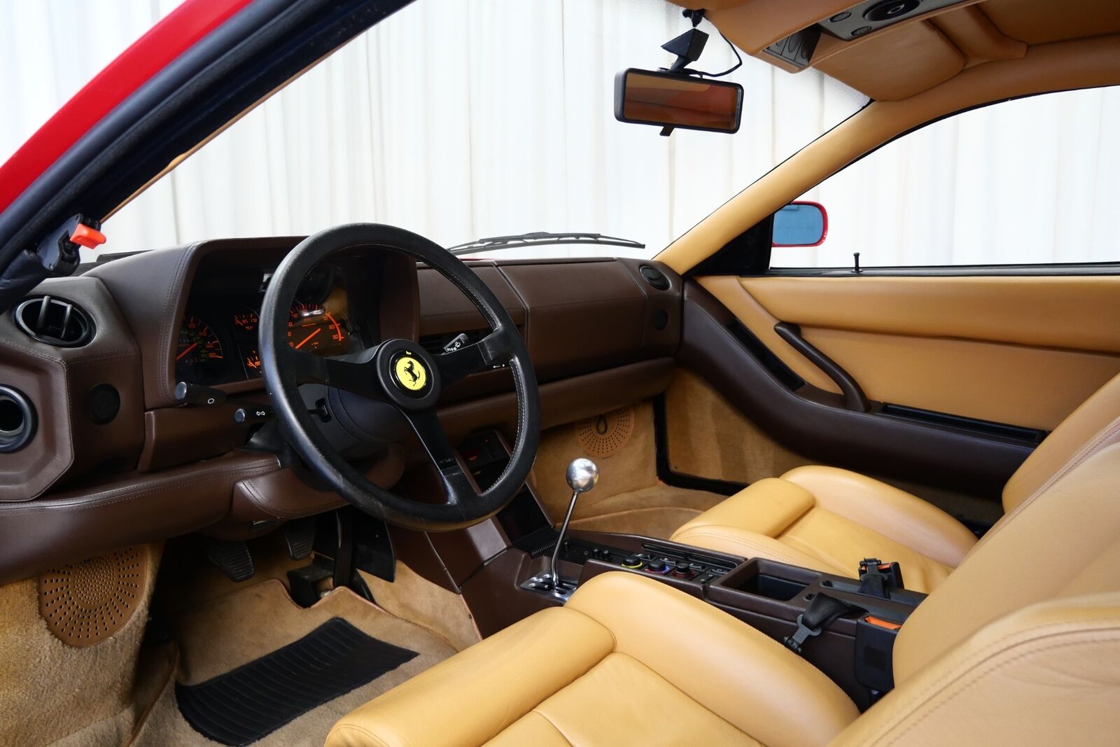 Ferrari-Testarossa-Coupe-1990-23