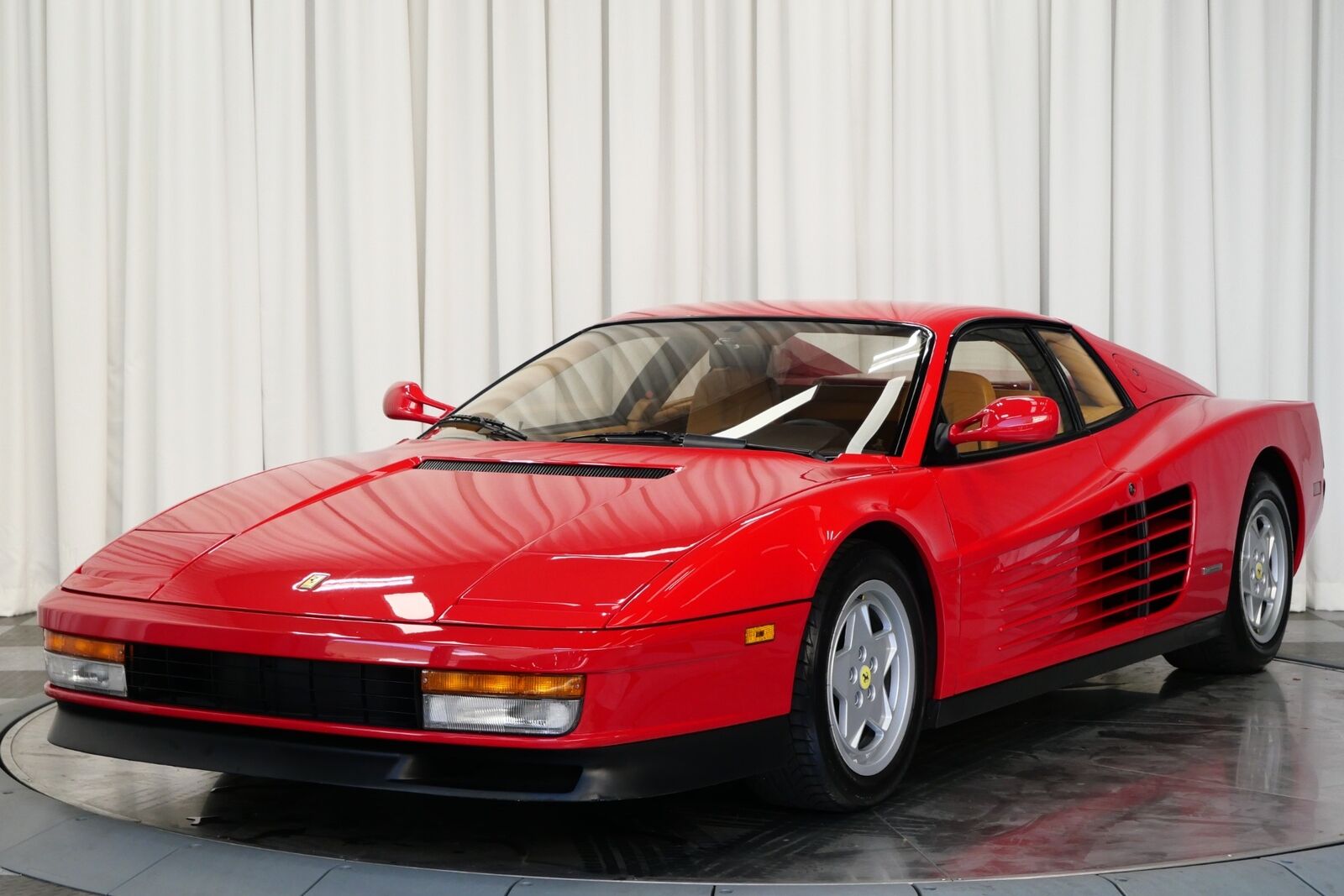 Ferrari-Testarossa-Coupe-1990-3