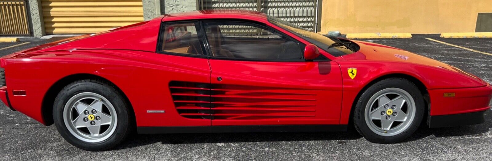 Ferrari-Testarossa-Coupe-1991-1