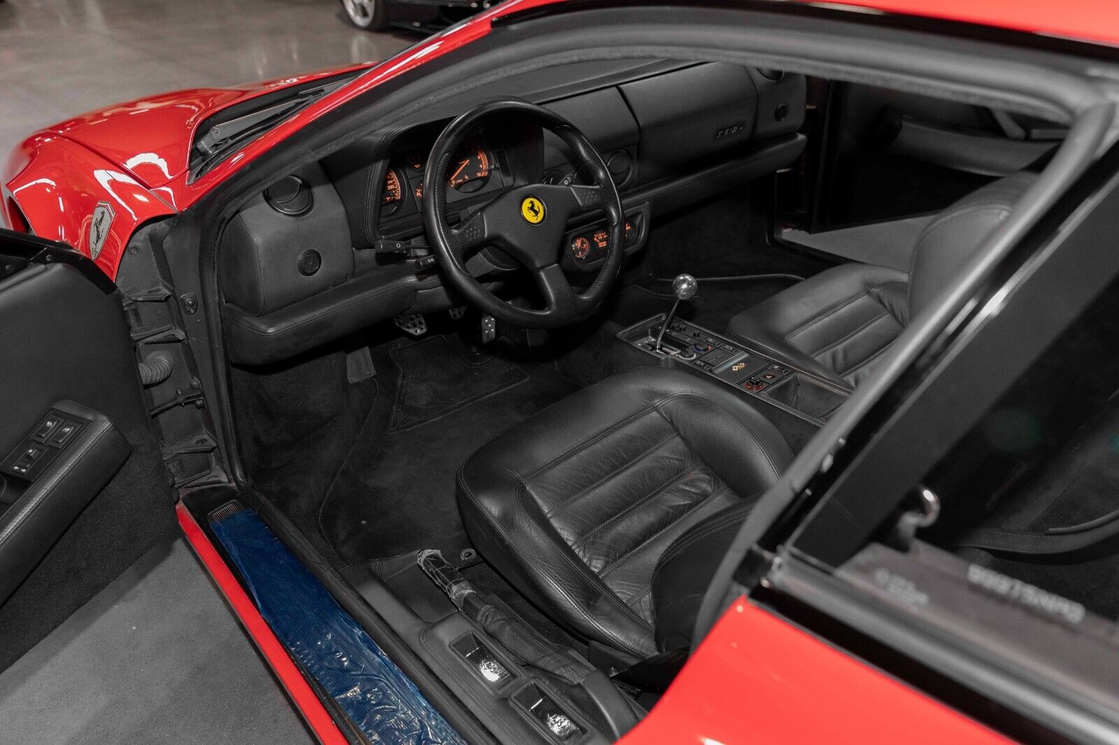 Ferrari-Testarossa-Coupe-1995-22