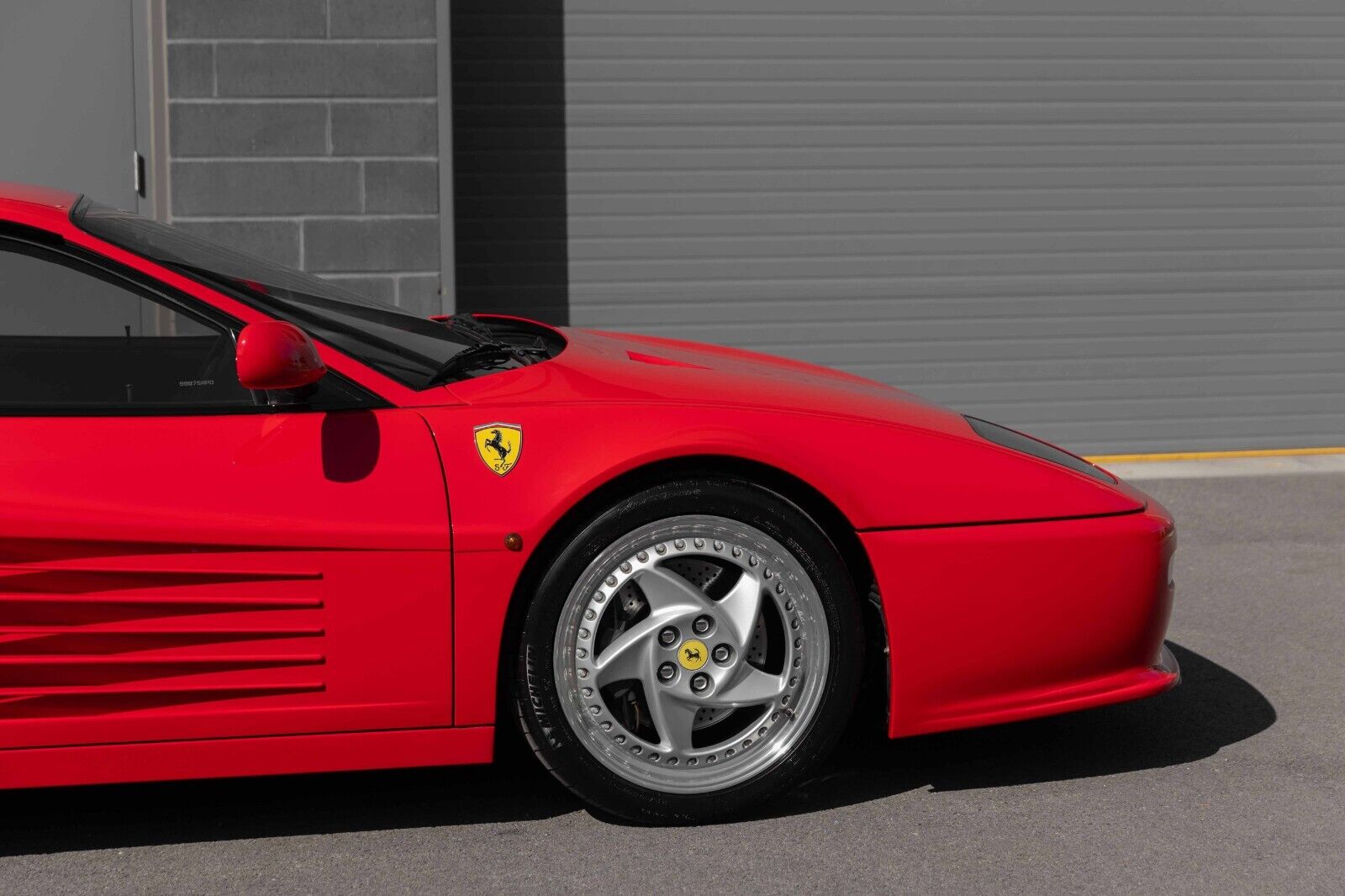 Ferrari-Testarossa-Coupe-1995-9