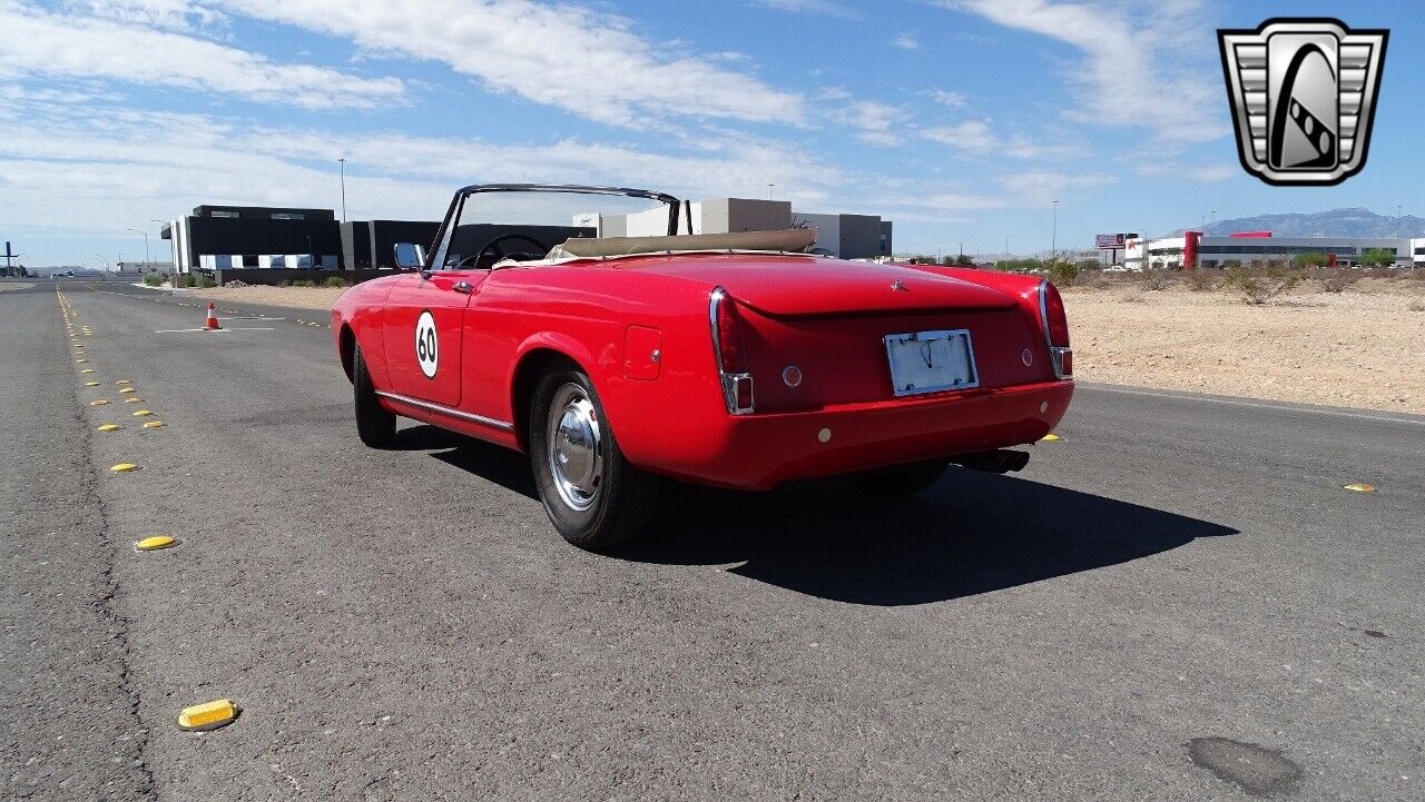 Fiat-Spider-1960-10