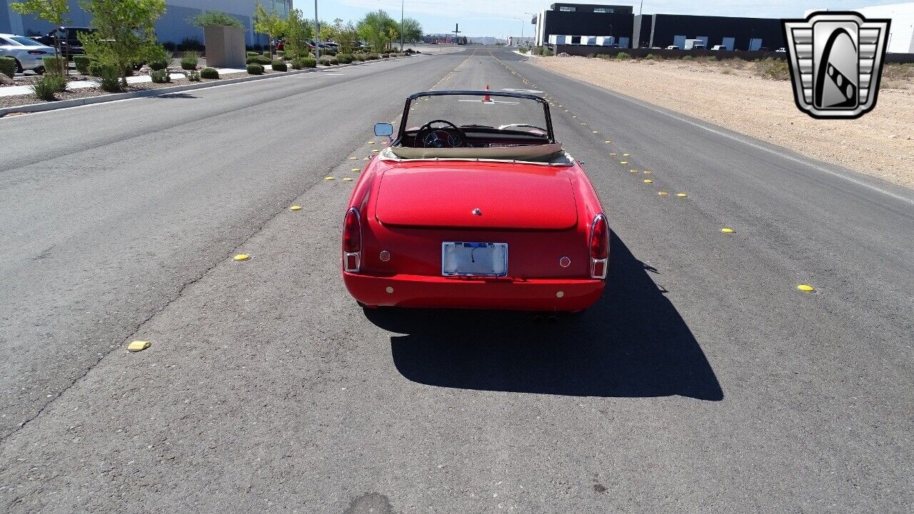 Fiat-Spider-1960-9