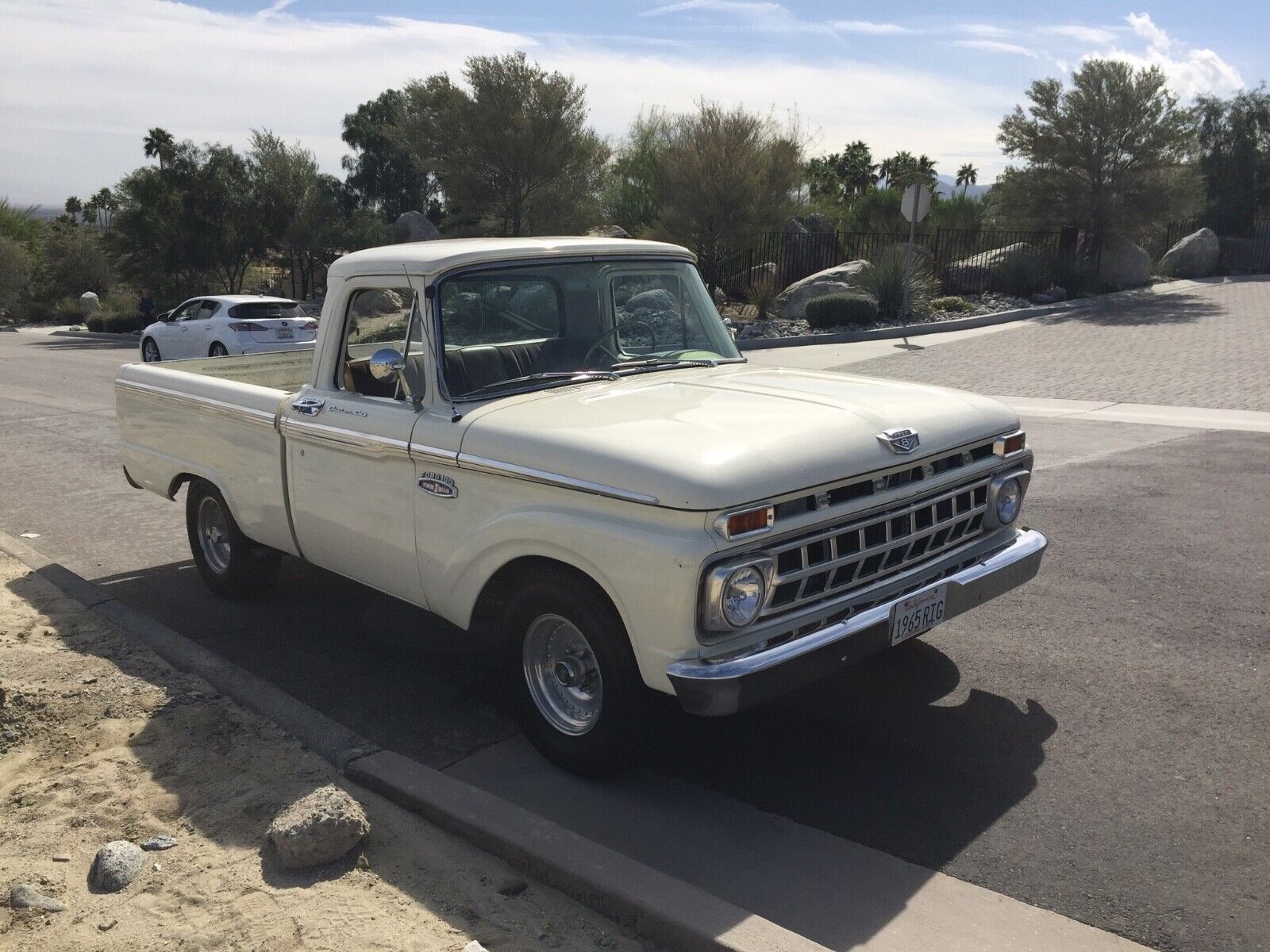 Ford-100-Series-1965-34