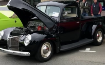 Ford-12-Ton-Pickup-1941-14