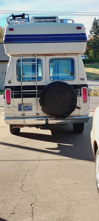 Ford-250-econoline-okanagan-rv-1988-3