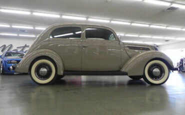 Ford-78-Standard-1937-8