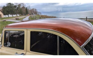 Ford-AWARD-WINNING-FAIRLANE-1956-12