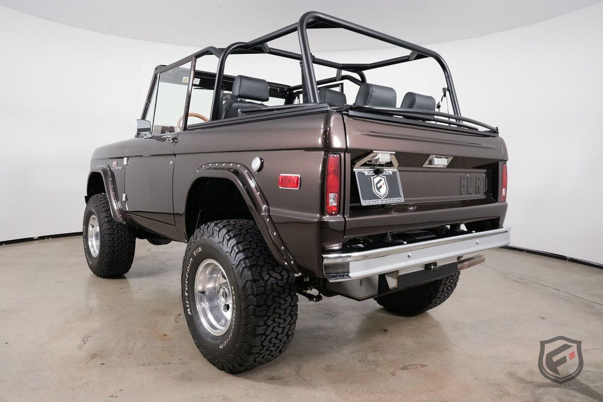 Ford-BRONCO-CUSTOM-HAND-BUILT-SUV-1968-6