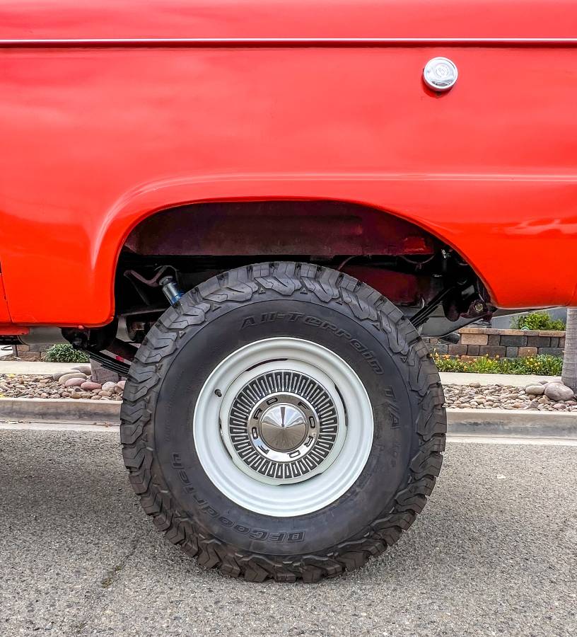 Ford-Bronco-1966-11