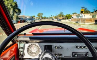 Ford-Bronco-1966-4