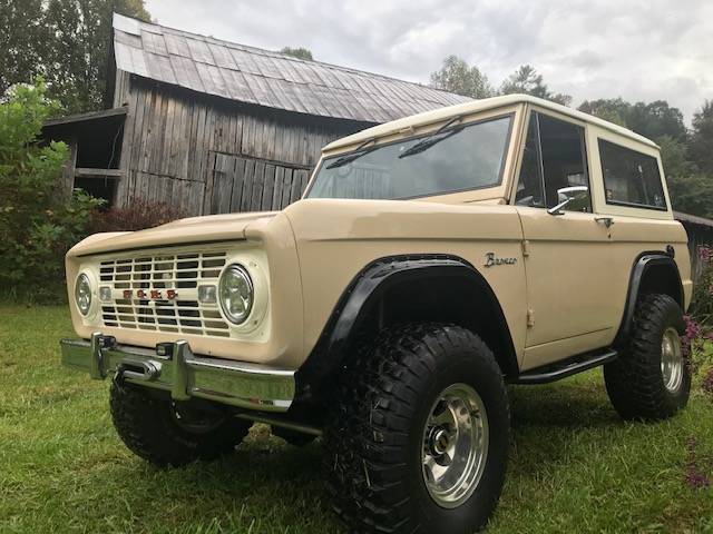 Ford-Bronco-1966-5