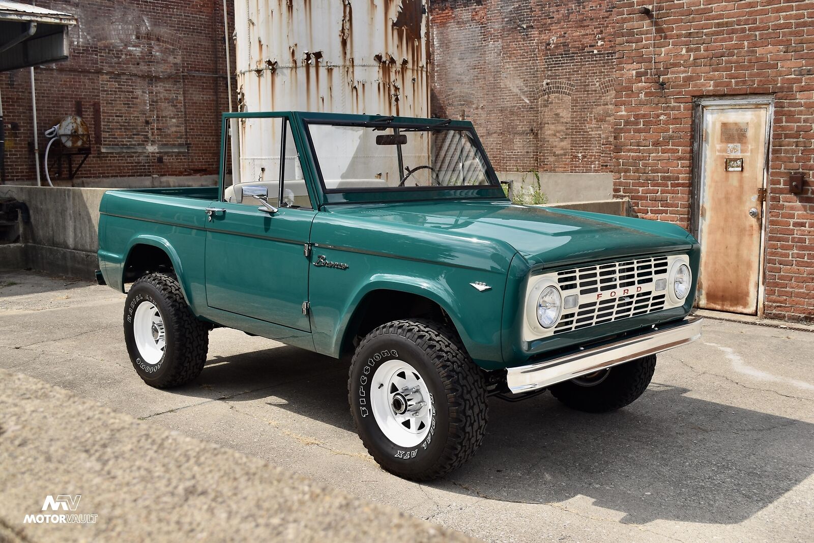 Ford-Bronco-1967-3