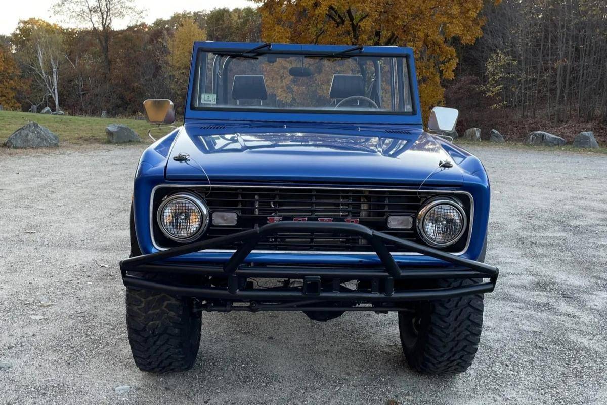 Ford-Bronco-1968-1