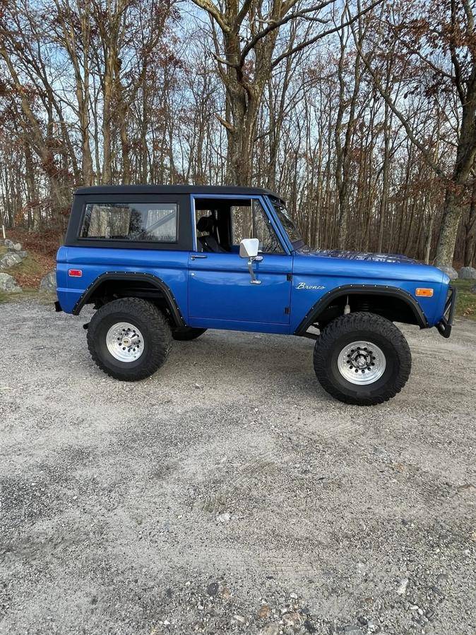 Ford-Bronco-1968-10