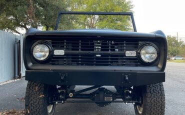 Ford-Bronco-1969-10