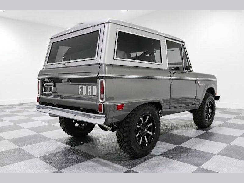 Ford-Bronco-1969-17