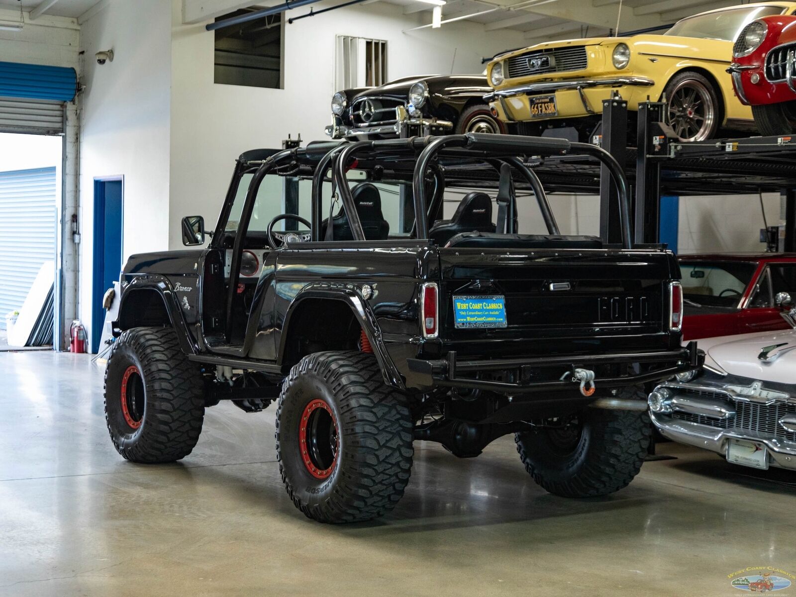 Ford-Bronco-1969-20