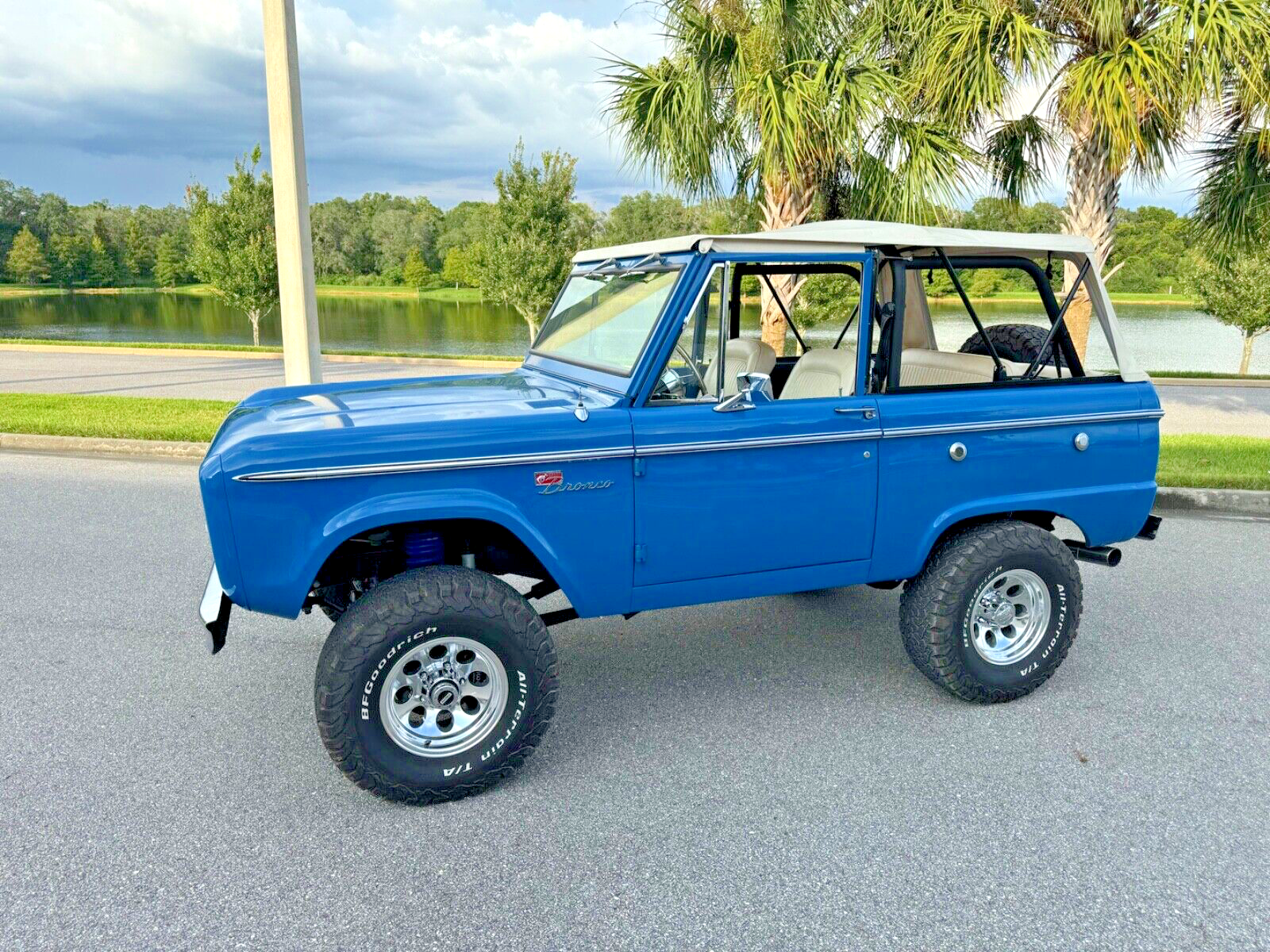 Ford-Bronco-1969-27