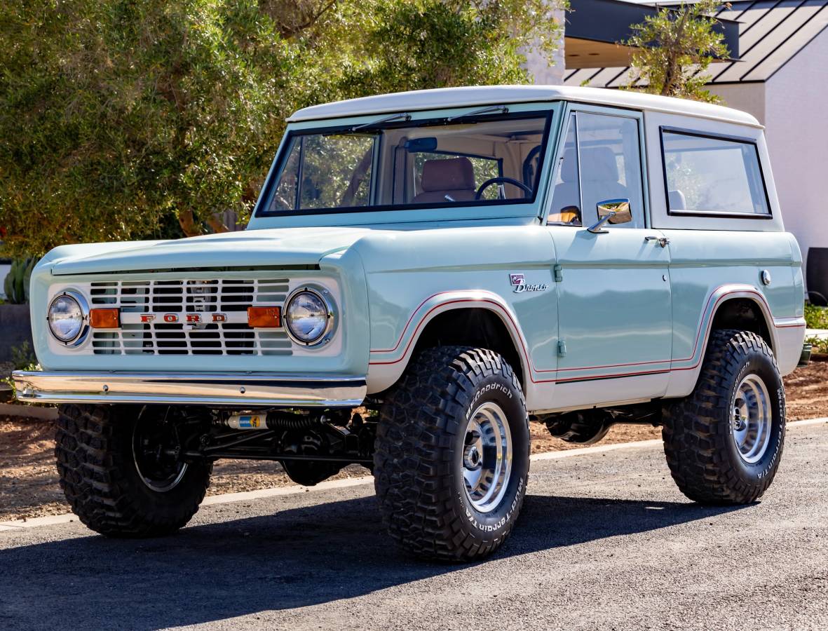 Ford-Bronco-1969