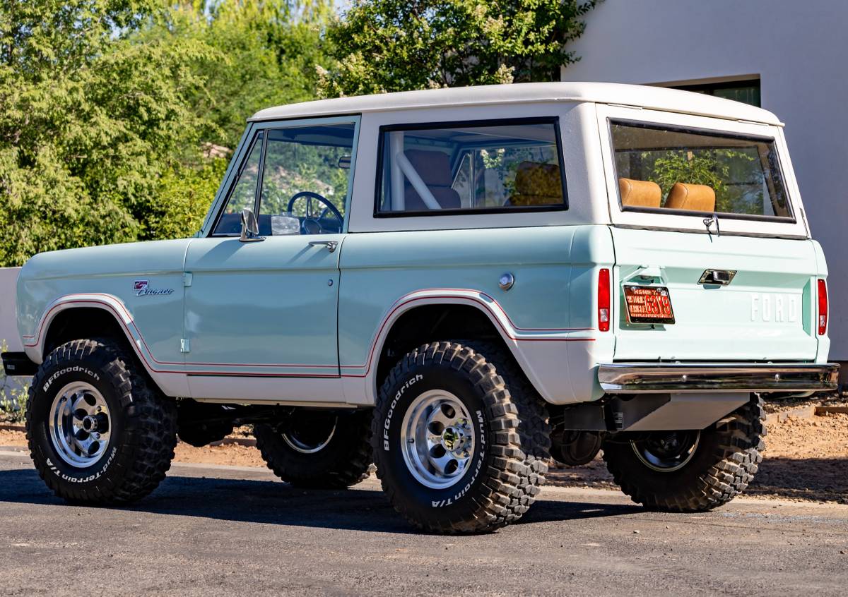 Ford-Bronco-1969-6