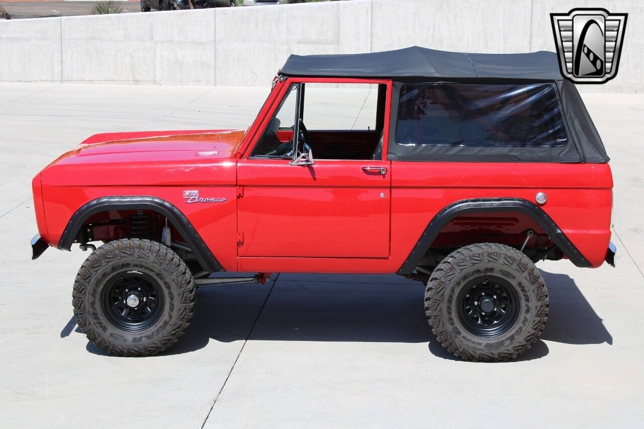 Ford-Bronco-1969-9