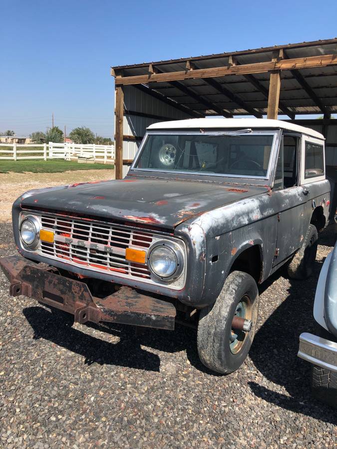 Ford-Bronco-1970-1