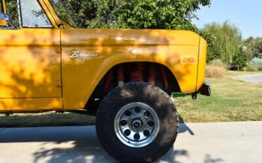 Ford-Bronco-1970-10