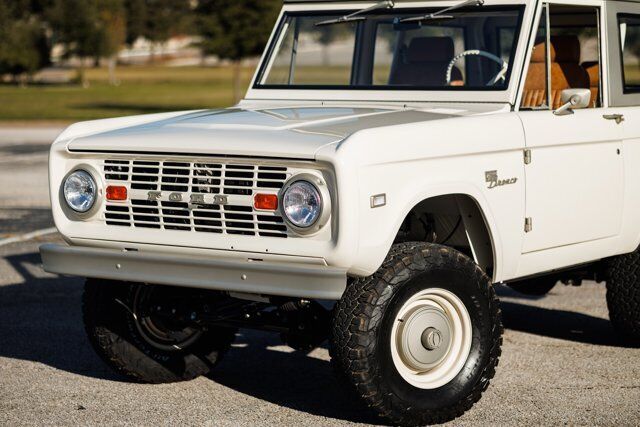 Ford-Bronco-1970-17