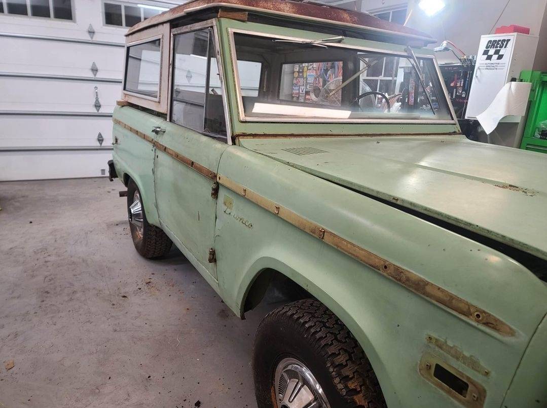 Ford-Bronco-1970-4