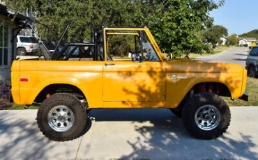 Ford-Bronco-1970-8