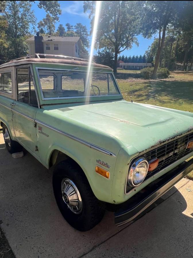 Ford-Bronco-1970-9