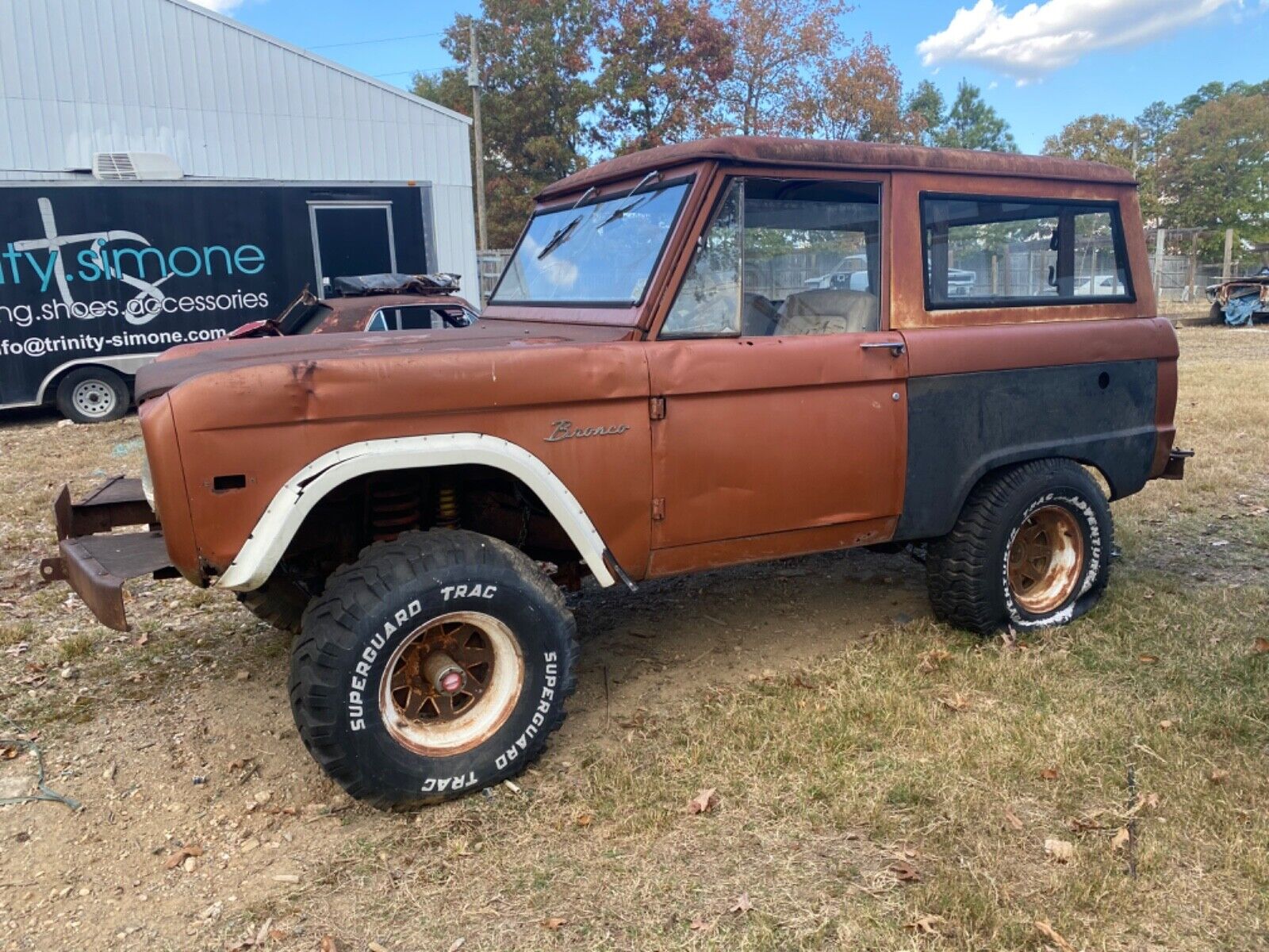 Ford-Bronco-1972-3