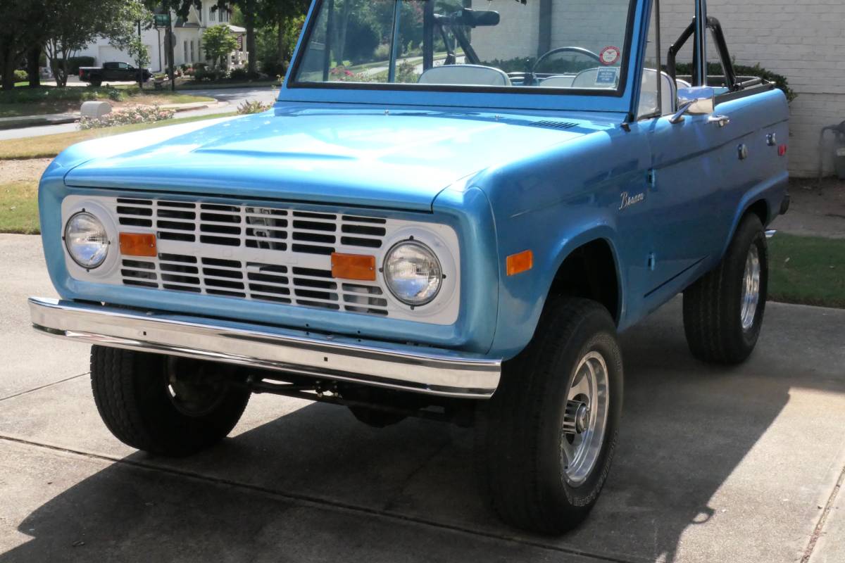 Ford-Bronco-1973-1