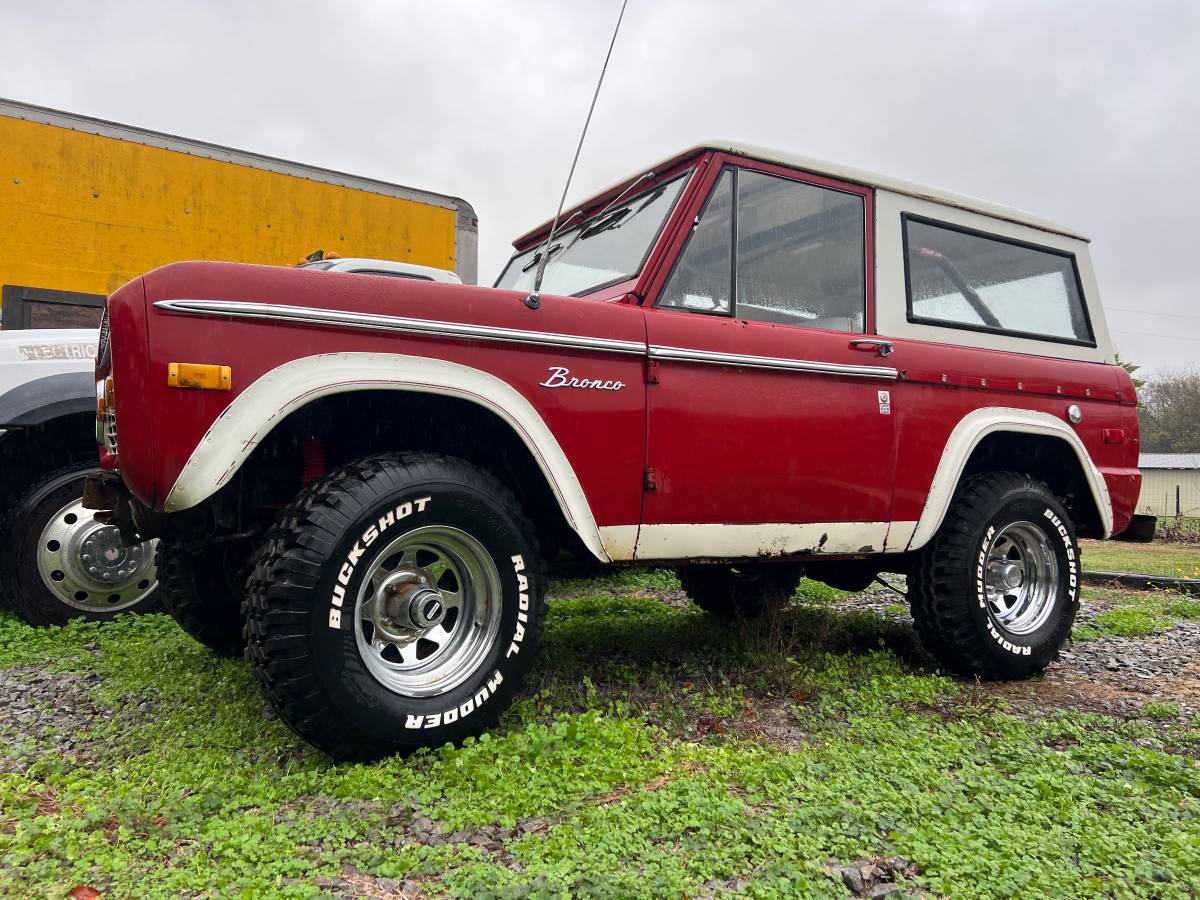 Ford-Bronco-1973-16